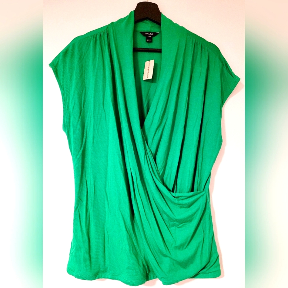 NWT - RW&CO Green Drape Front Top - Size XXL